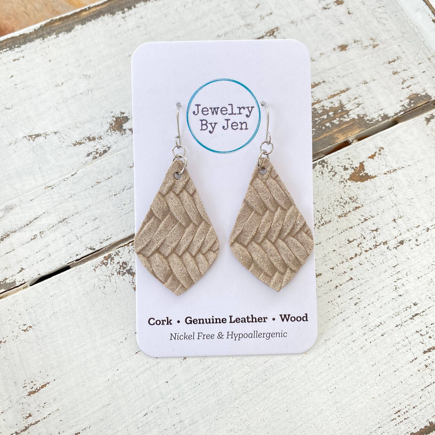 Elegant Teardrop (Small): Stone Braided