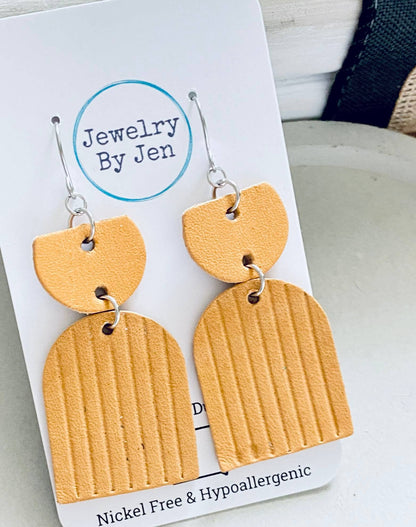 Embossed Arch: Mustard
