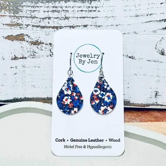 Small Teardrop: Patriotic Garden