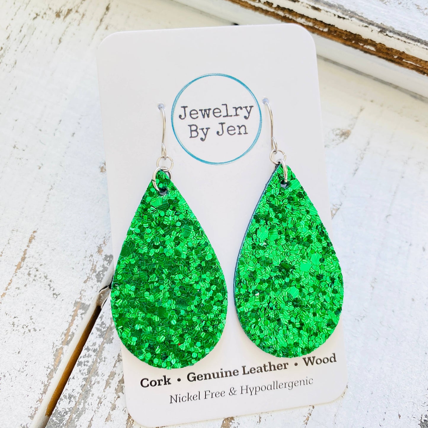 Medium Teardrop: Chunky Green Glitter